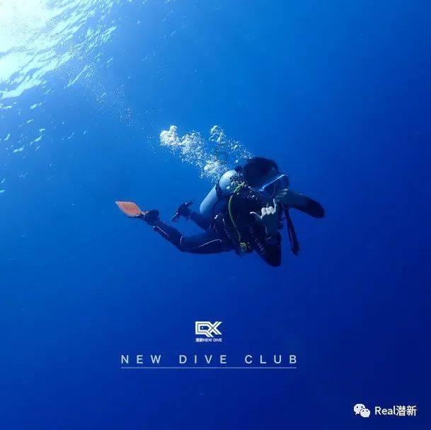 逃离火车站口