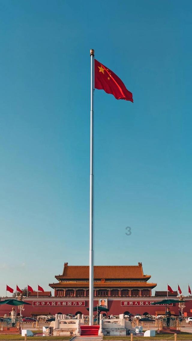 小萌妹的甜美装扮