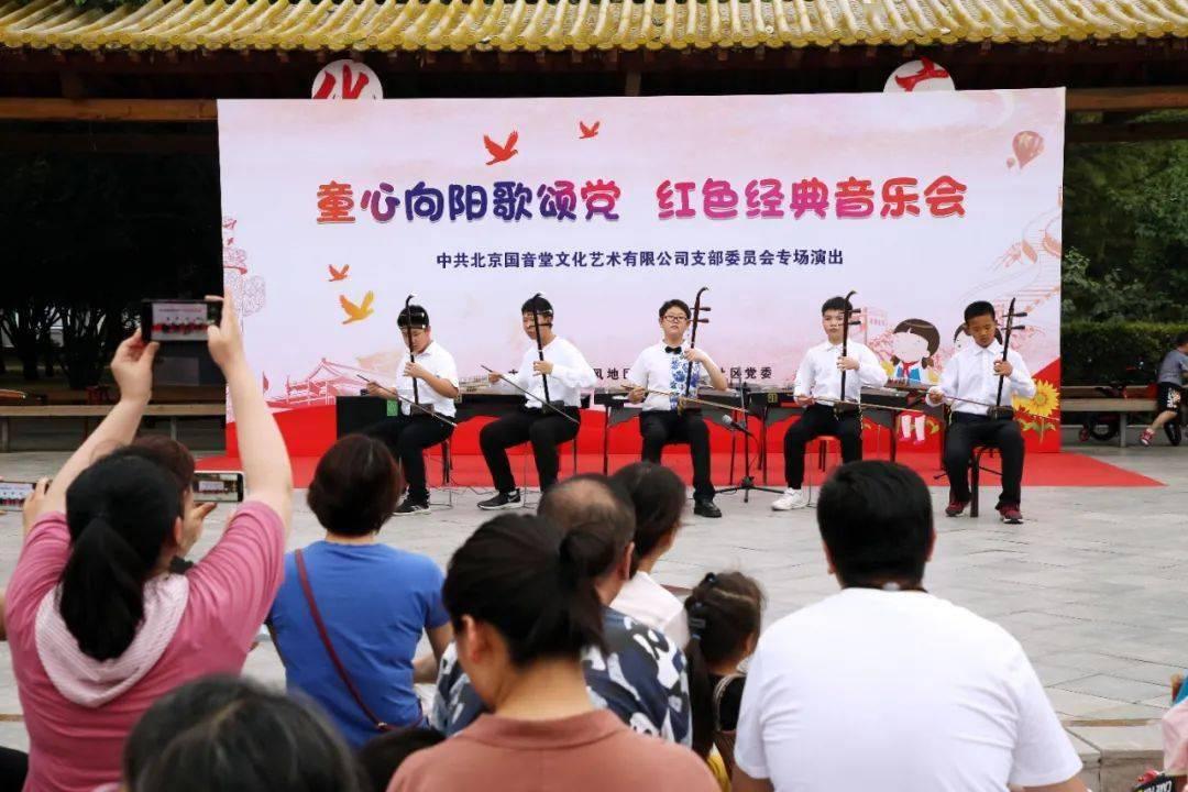迈巴赫S480升级原厂后轮转向系统,提升操控性能与驾驶乐趣
